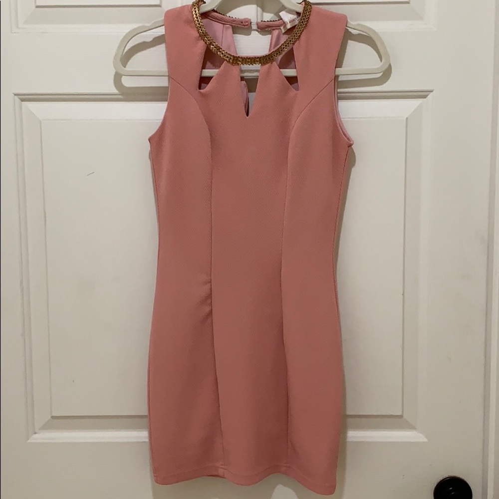 Stunning peach soft pink dress